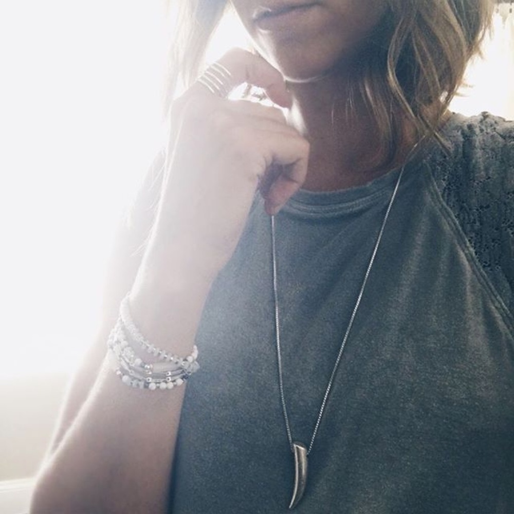 Stella & Dot | Exotic [SILVER] Versatile Multi Layer Tiburon Necklace - Picture 5 of 8